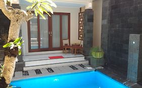 Nyaman Guest House